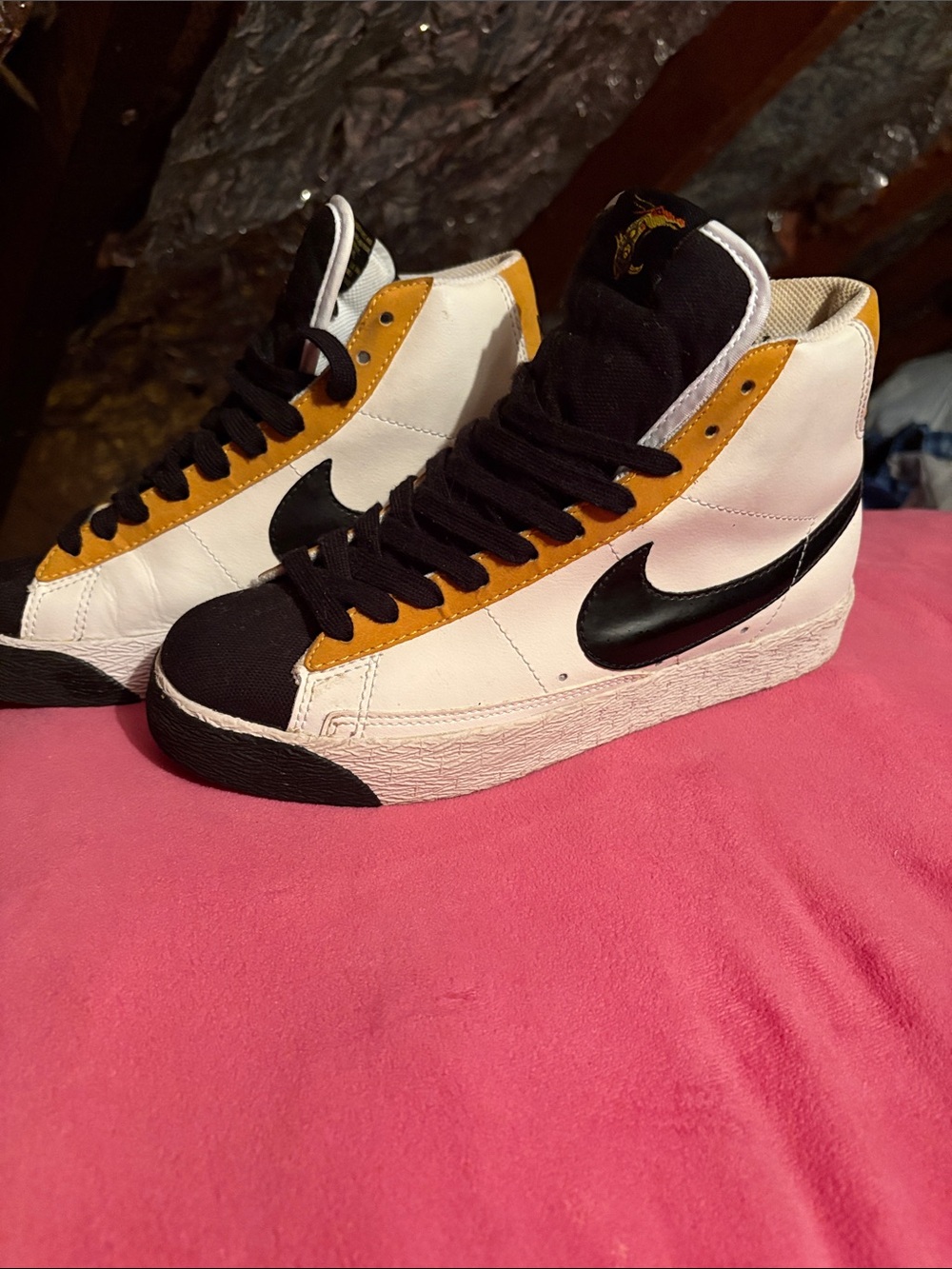 Nike  Blazer Mid White Black Gold-Tone
